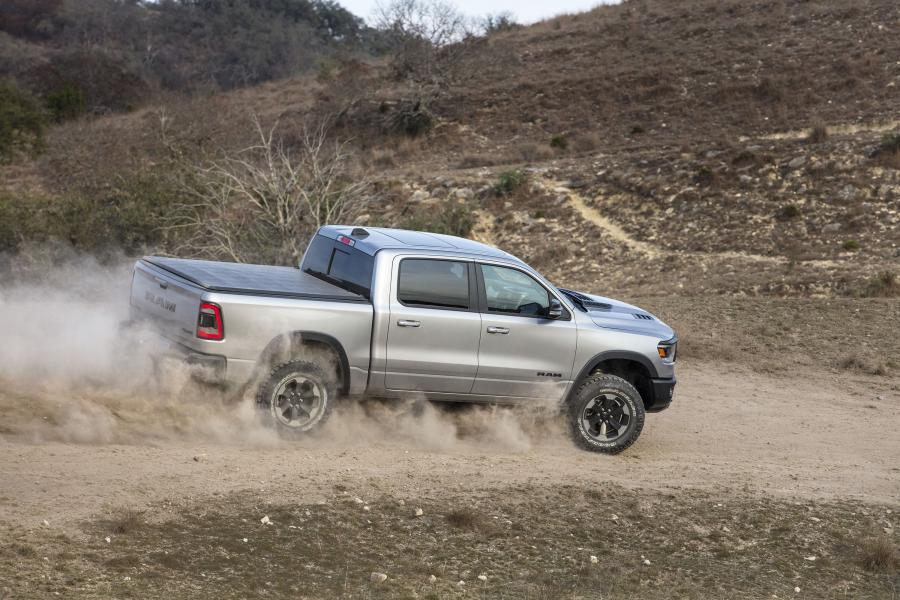  Dodge Ram 1500 Rebel Crew Cab (DT) 2018 года  (фото 33 из 48)